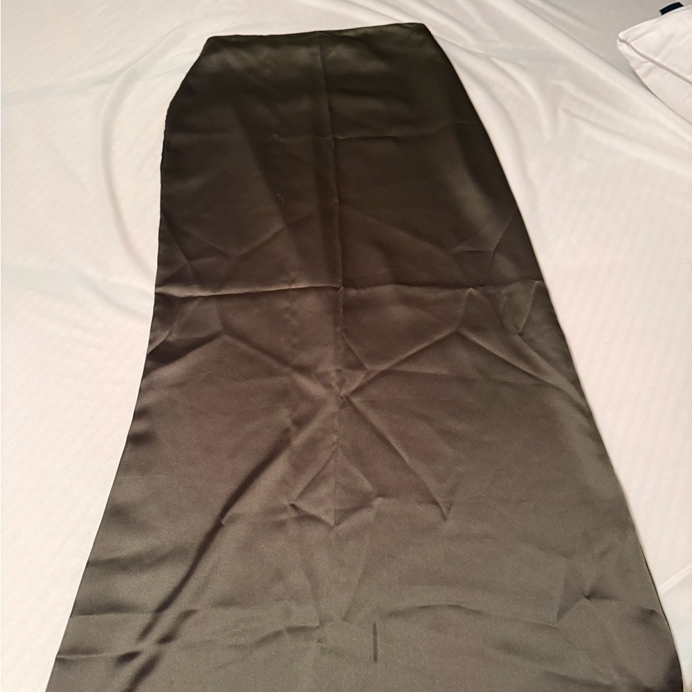 PrettyLittleThing Satin Maxi Skirt